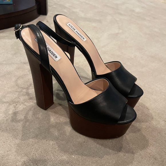 Steve Madden platforms never been worn - Picture 2 of 6
